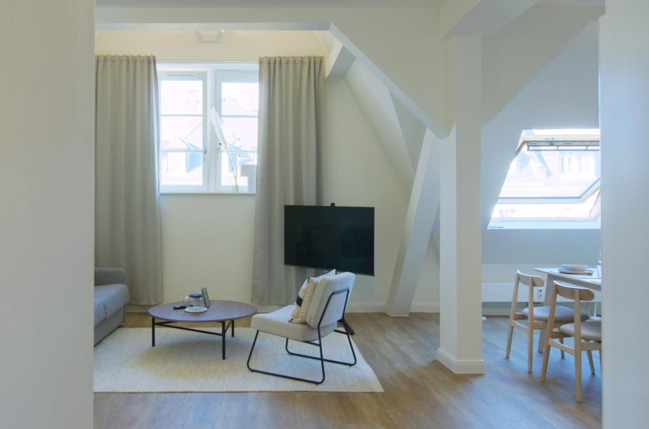 Vonbehling Boutique Apt. - Blick Ueber Die Daecher Wiesbaden Extérieur photo